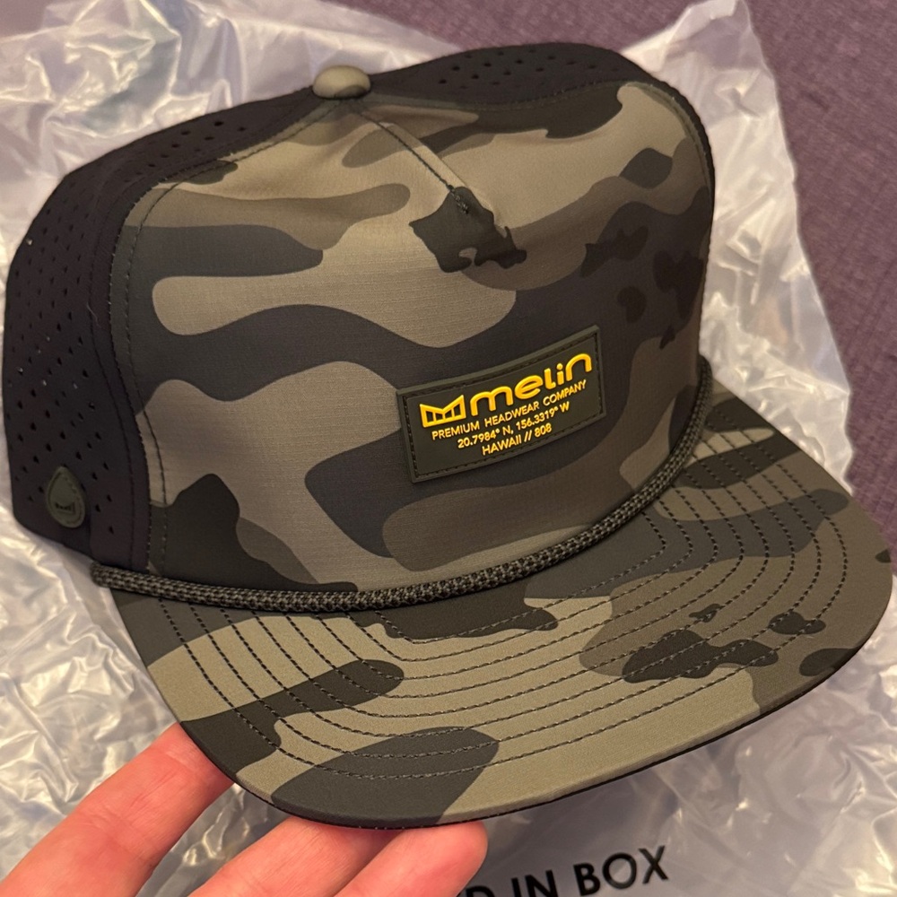 Melin Islands Collection Camo Hat with Black Accents - Picture 4 of 11